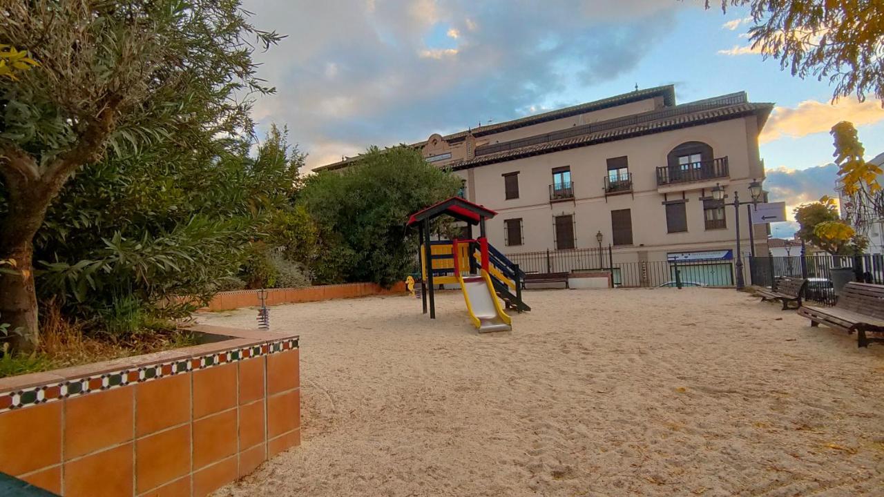 Amplio Apartamento Familiar De 3 Dormitorios En La Zubia Granada A Un Paso De La Alhambra Y Sierra Nevada Bagian luar foto